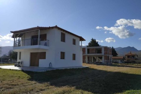4 bedrooms Building in Pieria, Greece No. 54956 1