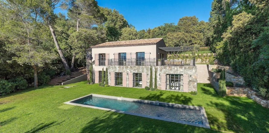 4 chambres Villa à Mouans-Sartoux, France No. 82606