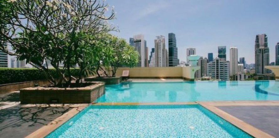 3 dormitorios Penthouse en Bangkok, Thailand No. 96238