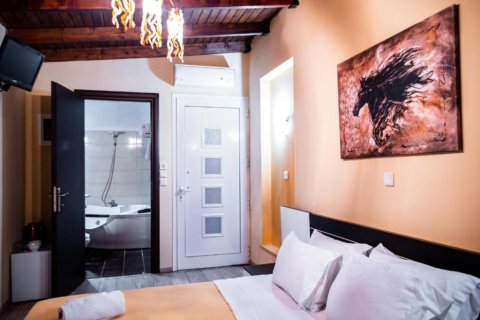 12 rooms Hotel à Kavala, Greece No. 108982 6