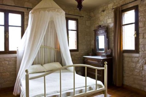 Коммерческая недвижимость с 4 спальнями в Ретимнон, Греция №24065 14