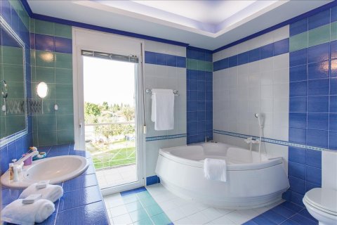 5 rooms Villa in Ioannina, Greece No. 58860 18