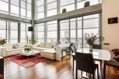 3 dormitorios Apartment en Barcelona, Spain No. 25201