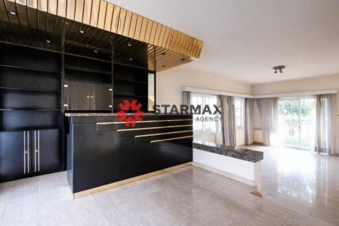 4 bedrooms House in Strovolos, Cyprus No. 82733 6