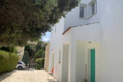 4 bedrooms Villa in Pegeia, Cyprus No. 84434 12