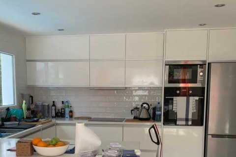 4 bedrooms Villa in Pegeia, Cyprus No. 84434 7