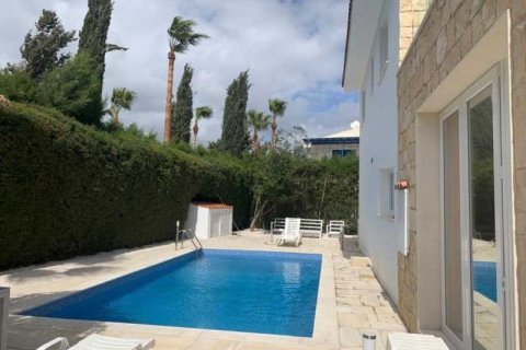 4 bedrooms Villa in Pegeia, Cyprus No. 84434 2