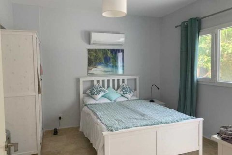 4 bedrooms Villa in Pegeia, Cyprus No. 84434 5