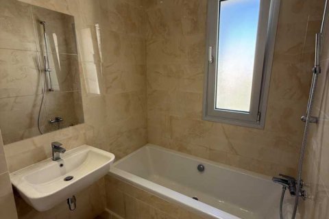 3 bedrooms Apartment in Agios Tychonas, Cyprus No. 33010 10