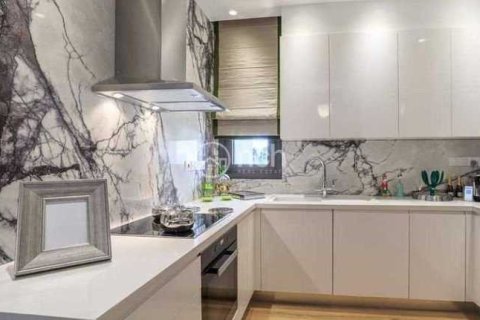 2 bedrooms Apartment in Germasogeia, Cyprus No. 33252 5