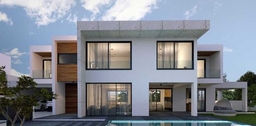 4 bedrooms Villa in Agios Athanasios, Cyprus No. 82405