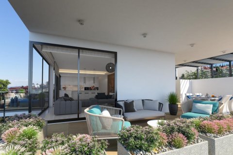 3 bedrooms Apartment in Limassol, Cyprus No. 106065 8