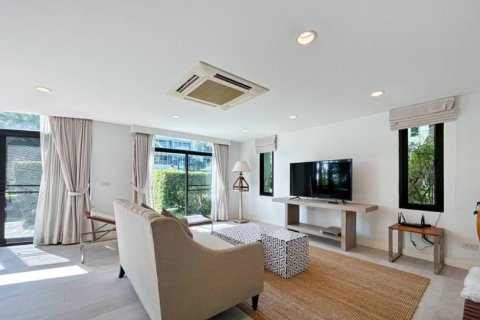 3 bedrooms Villa in Hua Hin, Thailand No. 97339 10