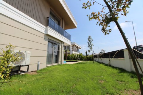 3 dormitorios Villa en Tan Xuan, Vietnam No. 13724 15