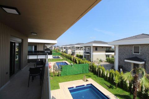 3 dormitorios Villa en Tan Xuan, Vietnam No. 13724 2