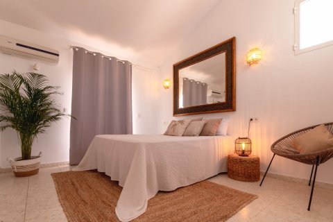 5 bedrooms Villa in Dinh An, Vietnam No. 27133 10