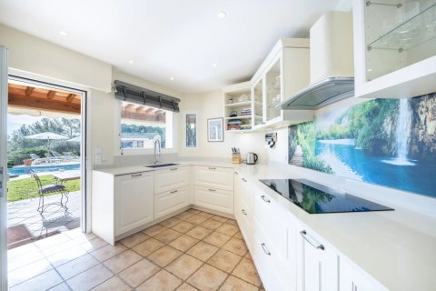 6 bedrooms Villa in Valbonne, France No. 83482 7