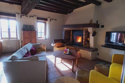 6 bedrooms House in Greez-sur-Roc, France No. 69427 15