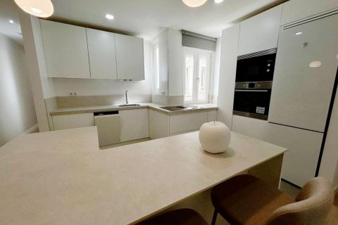 Квартира с 2 спальнями в Thanh Son, Вьетнам №92503 7