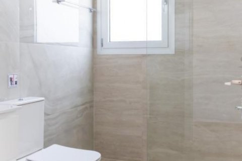 3 bedrooms Villa in Paphos, Cyprus No. 105482 12