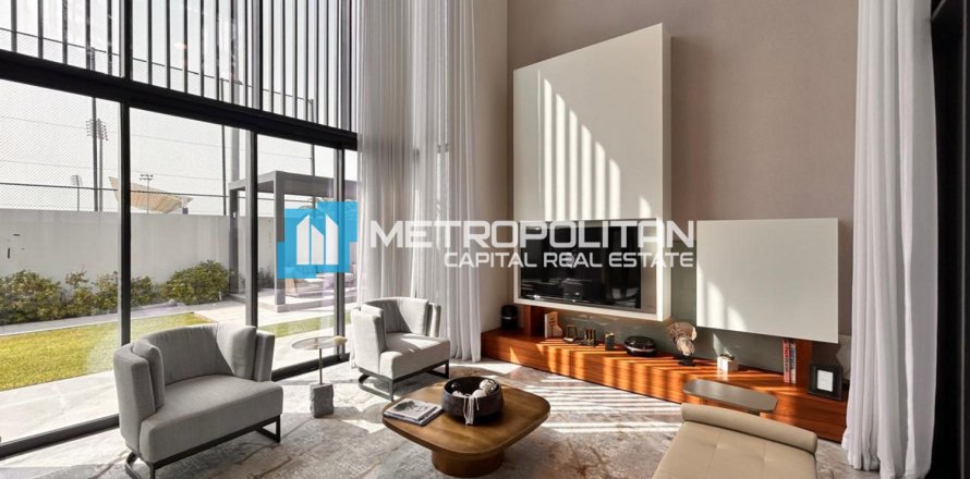 4 bedrooms Villa on the Saadiyat Island, UAE No. 123506