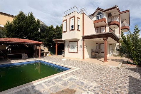 3 bedrooms Villa in Antalya, Turkey No. 129406