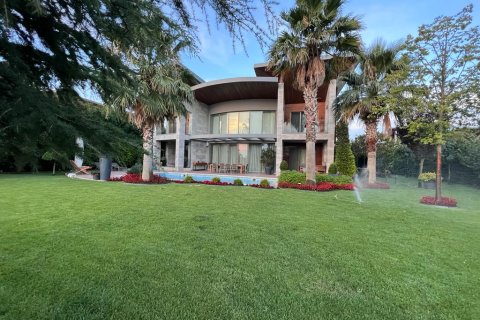 5 bedrooms Villa in Khanh Hoa, Vietnam No. 15656 9