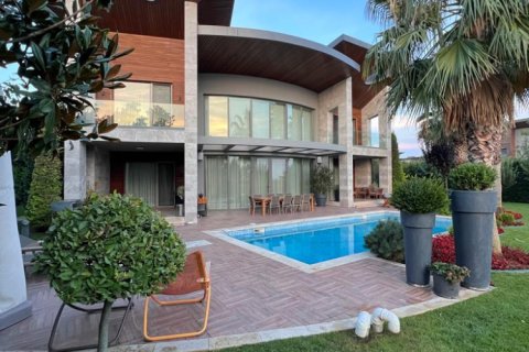 5 bedrooms Villa in Khanh Hoa, Vietnam No. 15656 7