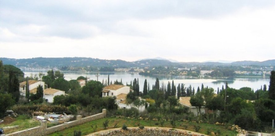 Вилла с 6 спальнями в Керкира, Греция №78217