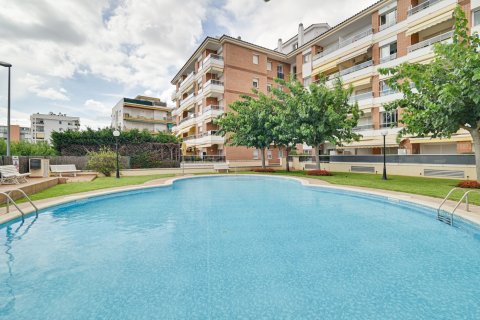 3 dormitorios Apartment en Lloret de Mar, Spain No. 99124