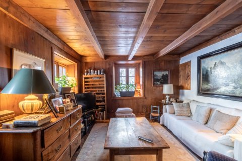 6 bedrooms House in Chamonix-Mont-Blanc, France No. 99950 14