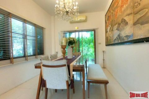 3 bedrooms Villa in Chiang Mai, Thailand No. 96311 6