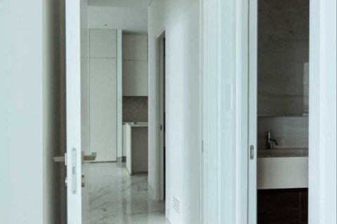 2 bedrooms Apartment in Limassol, Cyprus No. 40674 9