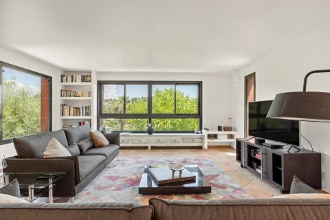 5 bedrooms Villa in Vence, France No. 68714 5