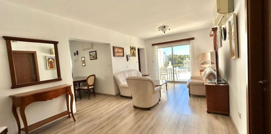 4 bedrooms Apartment in Limassol, Cyprus No. 105500