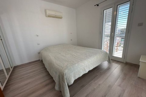 4 bedrooms Apartment in Limassol, Cyprus No. 105500 11