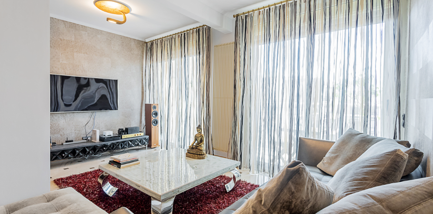 4 bedrooms Apartment in Thanh Son, Vietnam No. 110842