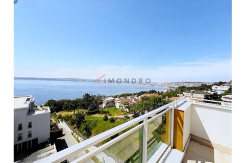 3 dormitorios Apartment en Beylikduezue, Turkey No. 125275