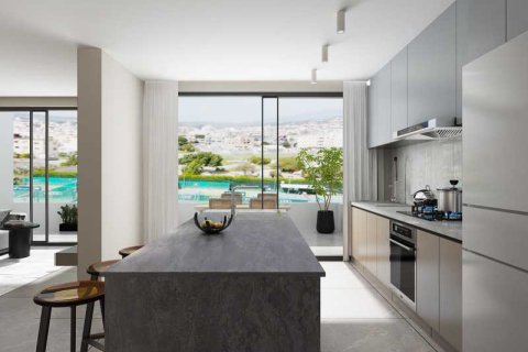 3 bedrooms Penthouse in Limassol, Cyprus No. 33339 2