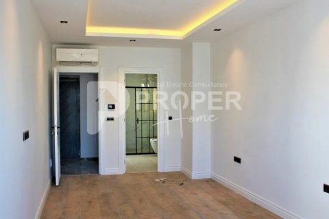 6 rooms Villa in Thanh Khe, Vietnam No. 21066 3