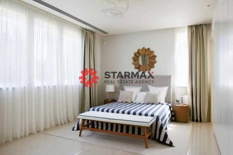 Дом с 5 спальнями в Перволия, Кипр №82442 11