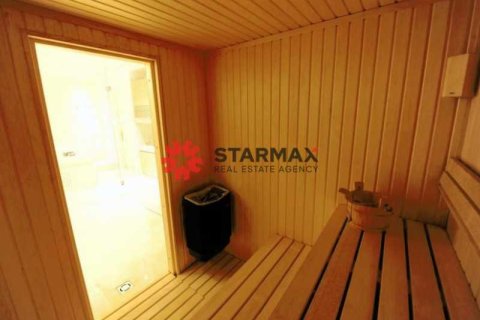 Дом с 5 спальнями в Перволия, Кипр №82442 16