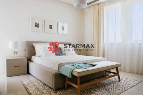 Дом с 5 спальнями в Перволия, Кипр №82442 13