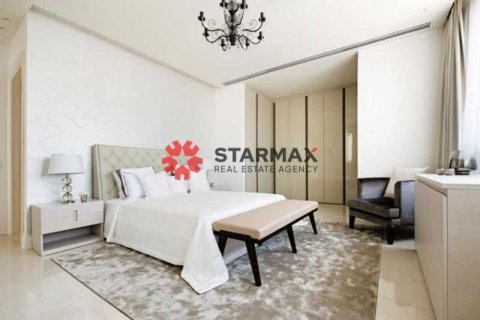 Дом с 5 спальнями в Перволия, Кипр №82442 9