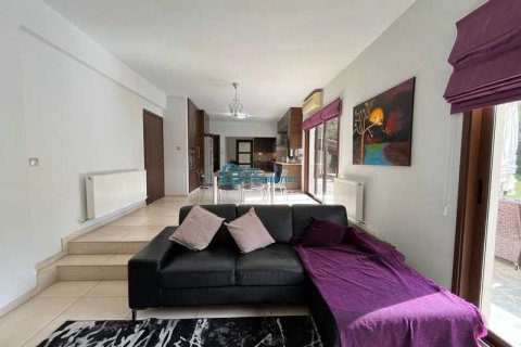 4 bedrooms House in Larnaca, Cyprus No. 82761 2