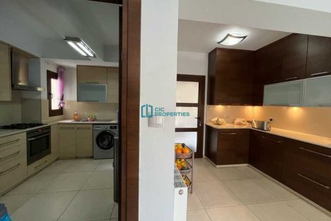 4 bedrooms House in Larnaca, Cyprus No. 82761 6