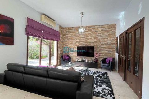 4 bedrooms House in Larnaca, Cyprus No. 82761 3