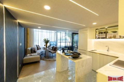 3 bedrooms Apartment in Bangkok, Thailand No. 97098 16