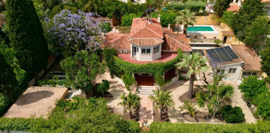 6 bedrooms Apartment in Alicante, Spain No. 124698