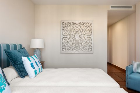 4 bedrooms Villa in Tan Quang, Vietnam No. 27296 11